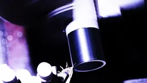 Taller de fabricación de tuberías para enfriadores - Torno CNC